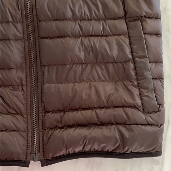 MICHAEL KORS PUFFER VEST - Picture 2 of 5
